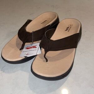 Skechers arch fit leather NWT size 10 flip flop sandal Ultra Go